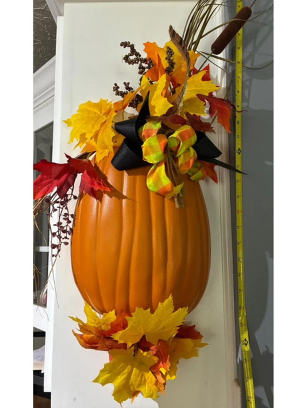 Wall or door hanger fall decor